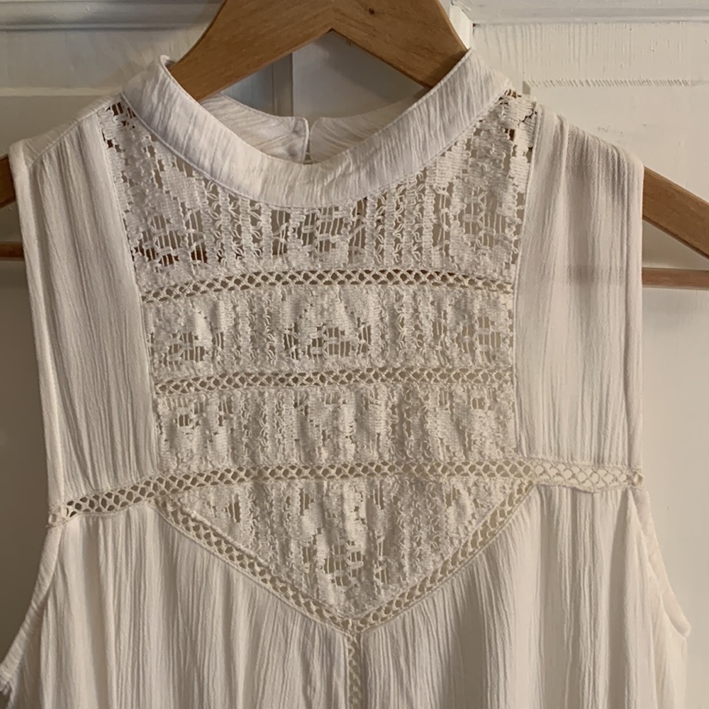 Flowy O’Neill dress - Picture 2 of 5